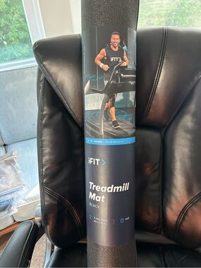 Black Treadmill Mat